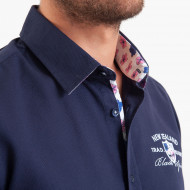 Chemise tissu fantaisie avec détails contrastés