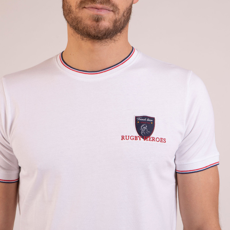 Tee-shirt numéro 10 au dos