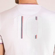 Tee-shirt numéro 10 au dos