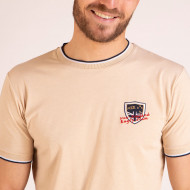 Tee-shirt uni à logo écusson