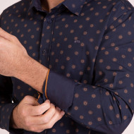 Chemise manches longues marine avec imprimé fleurs camel