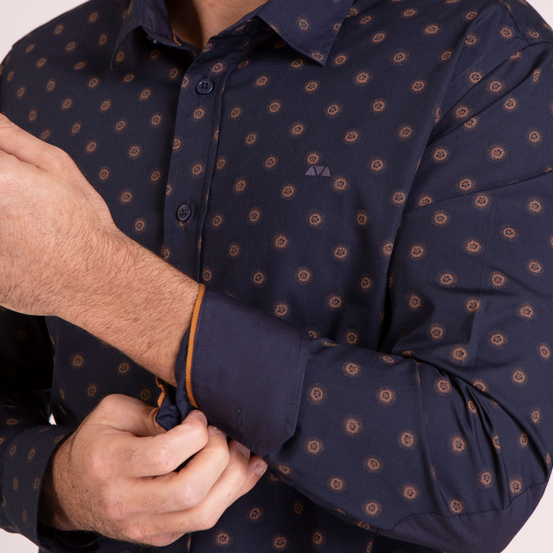 Chemise manches longues marine avec imprimé fleurs camel