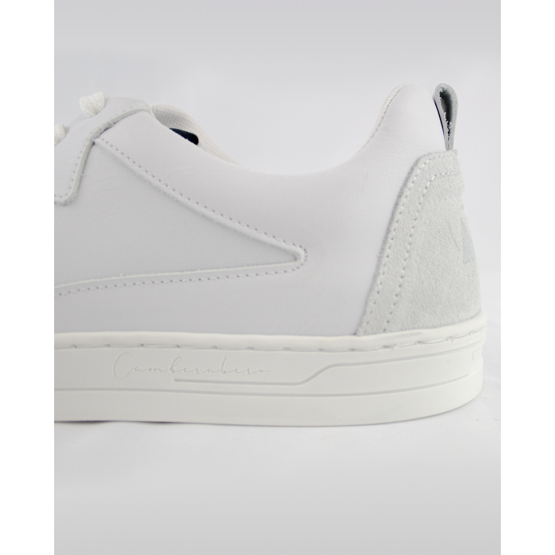 Baskets en cuir blanc
