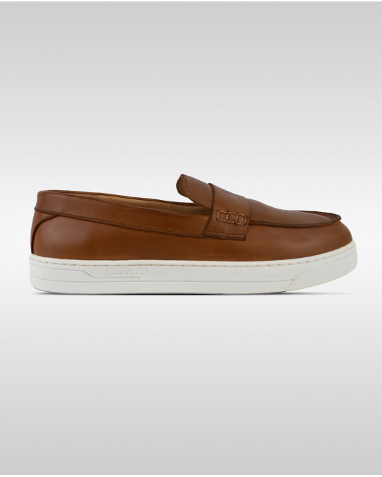 Mocassins en cuir camel
