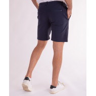 Short uni à taille élastique et cordon de serrage