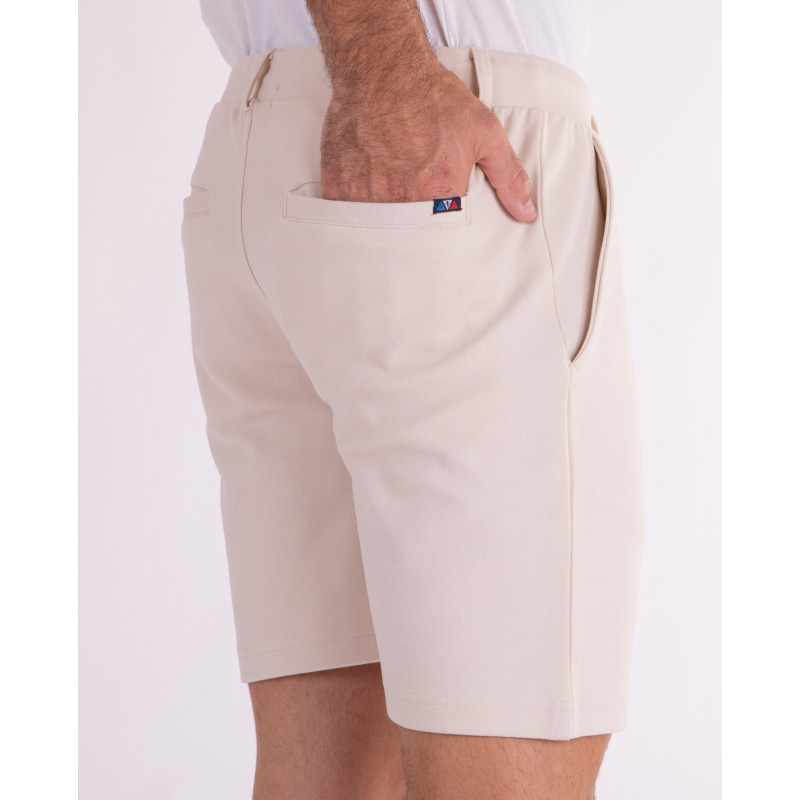 Short uni à taille élastique et cordon de serrage