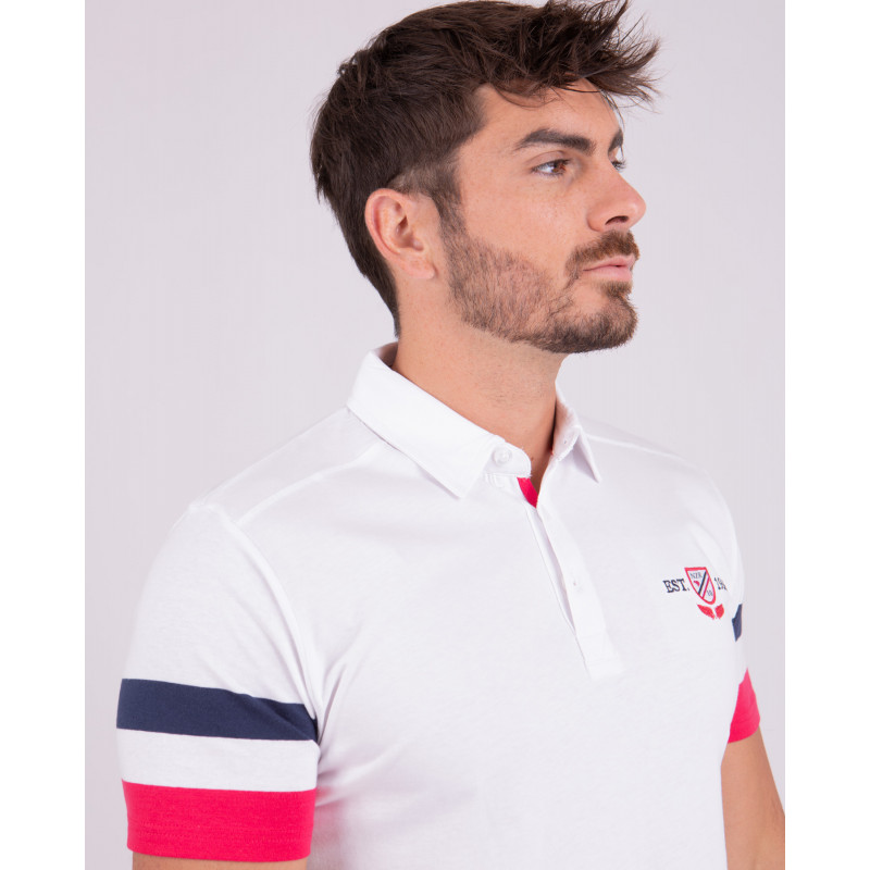 Polo avec bandes tricolores sur les manches