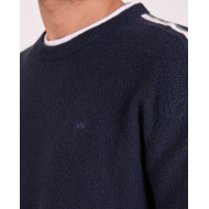 Pull col rond avec bandes